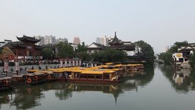 Iconic Sightseeing Boat Passing Timelapse Day Nanjing Confucius Temple Fuzimiao
