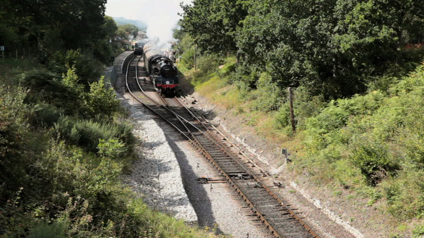 Steam train, Dorset (pal 16:9)