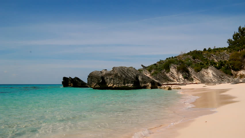 Bermuda Turquoise Blue Water Pink Sand Stock Footage Video (100% 