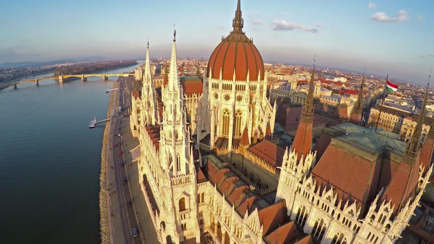 Camera flying above Hungarian parliament in Budapest
