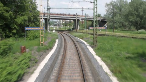 Single-line railway track 
