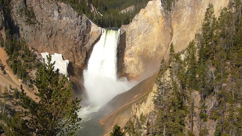 Lower Falls in Yellowstone National Park, Wyoming, USA