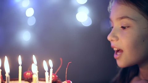Birthday Of The Little Girl の動画素材 ロイヤリティフリー Shutterstock
