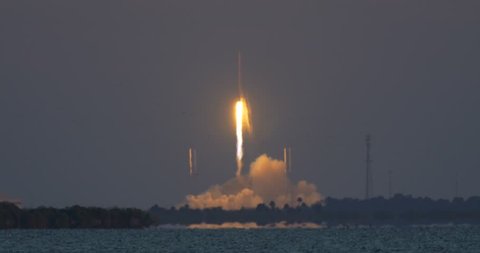 Cape Canaveral Air Force Station, FL - FEBRUARY 11: SpaceX launch of the DSCVR satellite from Launch Complex 40 February 11th, 2015. Successful Launch. Shot from Titusville, FL