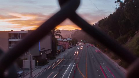 Sunset Traffic on the Pacific Coast Highway, videoclip de stoc