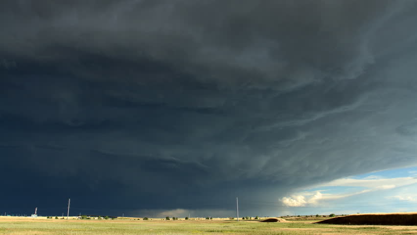 Massive storm cell moves out over the eastern plains of Colorado. HD 1080p time