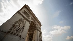 video footage of the Triumphal Arch in Paris